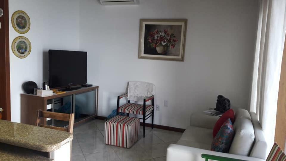Apartamento Solar Do Ribeirao - Apto Pe Na Areia - Florianopolis